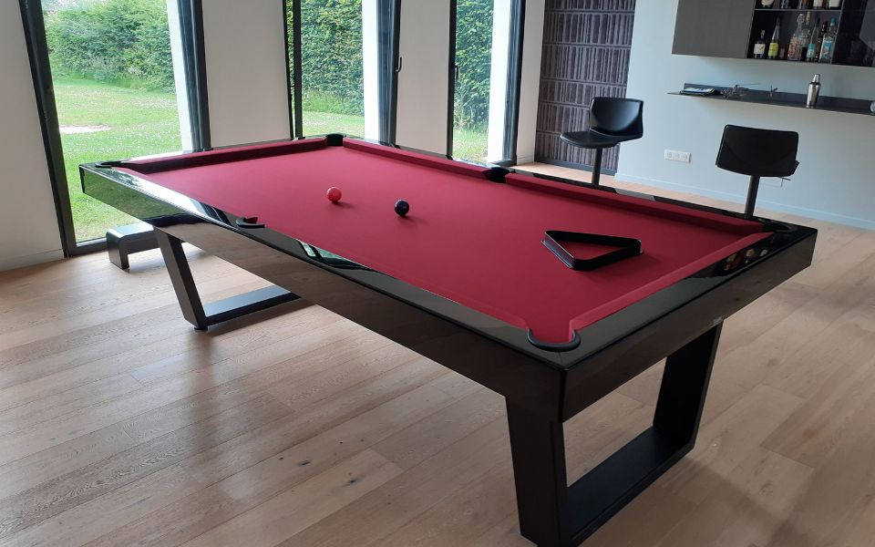 Billardtisch, schwarz lackiert, Iron Billards Toulet